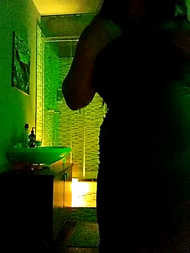 Snapshot of Pufi90 chatting on September 2025 12:00:02 PM Pufi90 online show from September 2025 12:00:02 PM