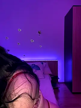 Snapshot of Mihadttraf chatting on November 2025 12:15:02 AM Mihadttraf online show from November 2025 12:15:02 AM