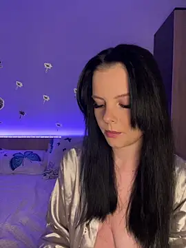 Snapshot of Mihadttraf chatting on October 2025 01:22:02 PM Mihadttraf online show from October 2025 01:22:02 PM