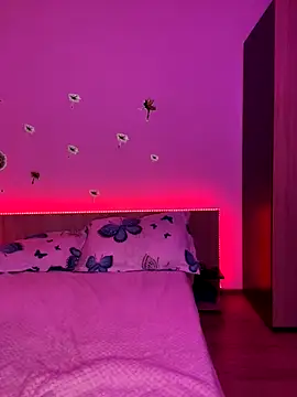 Snapshot of Mihadttraf chatting on November 2025 10:42:01 PM Mihadttraf online show from November 2025 10:42:01 PM