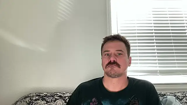 steelwoodVids online show from December 2025 08:19:01 PM