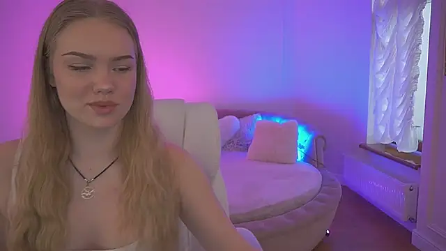 Snapshot of CelesteNoir chatting on February 2026 08:03:01 AM CelesteNoir online show from February 2026 08:03:01 AM