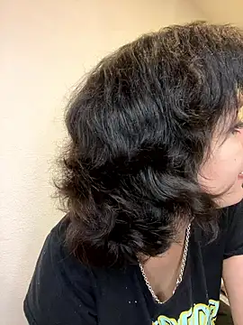 Piggiteablacktea online show from January 2026 01:42:02 AM