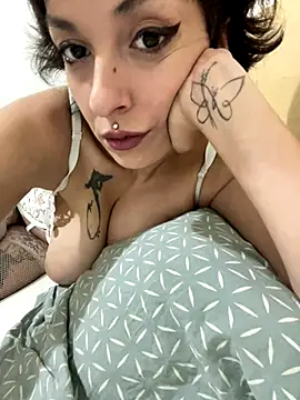 Piggiteablacktea online show from September 2025 08:04:02 PM