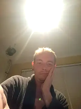 piercingpik online show from September 2025 09:21:02 PM