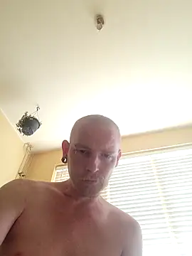 Snapshot of piercingpik chatting on June 2026 06:46:01 AM piercingpik online show from June 2026 06:46:01 AM