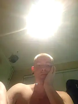Snapshot of piercingpik chatting on June 2026 10:15:02 PM piercingpik online show from June 2026 10:15:02 PM