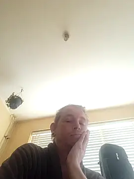 piercingpik online show from April 2026 03:41:01 PM