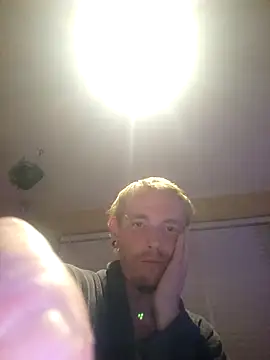 piercingpik online show from October 2025 06:53:02 PM