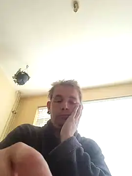 piercingpik online show from September 2025 12:01:02 PM