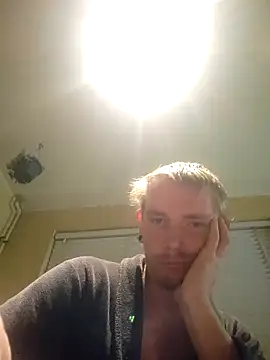 piercingpik online show from October 2025 05:37:01 PM
