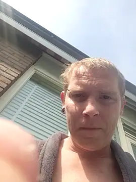 piercingpik online show from April 2026 10:10:02 AM