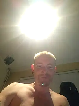 Snapshot of piercingpik chatting on July 2026 08:55:02 PM piercingpik online show from July 2026 08:55:02 PM