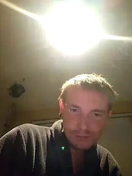 piercingpik online show from September 2025 07:42:02 PM