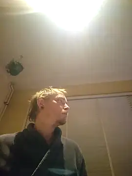 piercingpik online show from November 2025 07:47:01 PM