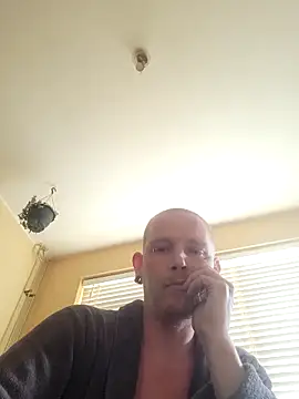 Snapshot of piercingpik chatting on June 2026 01:27:02 PM piercingpik online show from June 2026 01:27:02 PM