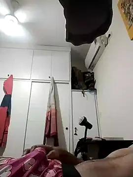 keefhard88 online show from December 2025 05:24:02 AM