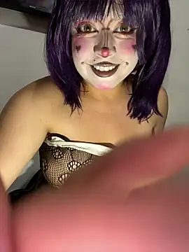 Lucy YupiSweet online show from June 2026 07:20:01 AM
