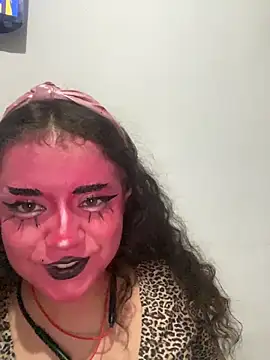 Lucy YupiSweet online show from April 2026 08:43:01 AM