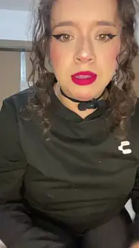 Lucy YupiSweet online show from January 2026 10:24:01 PM