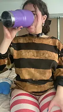 Lucy YupiSweet online show from January 2026 03:29:02 PM