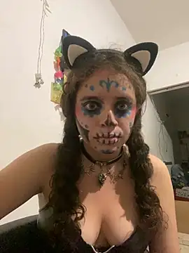 Lucy YupiSweet online show from November 2025 08:41:02 AM