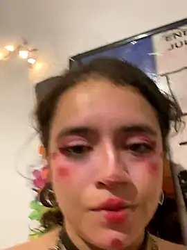 Lucy YupiSweet online show from November 2025 09:25:01 AM