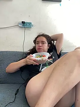 Lucy YupiSweet online show from November 2025 05:46:05 PM