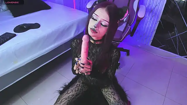 chloe jacksonn online show from October 2025 10:54:01 PM