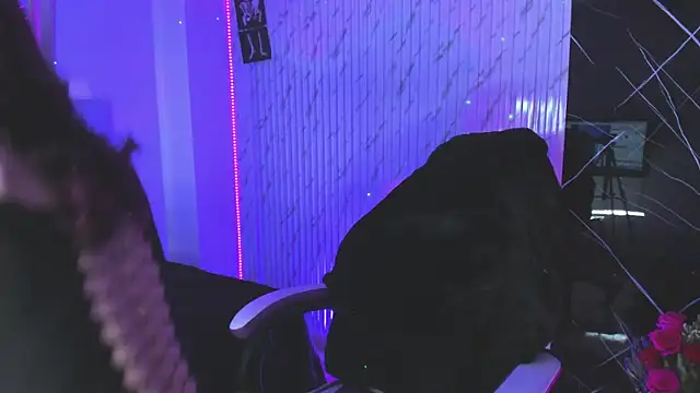 chloe jacksonn online show from November 2025 10:24:02 PM