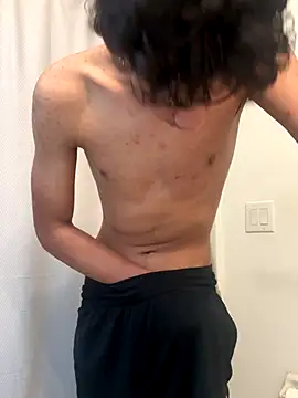 Ryan 12xX online show from December 2025 08:11:01 PM