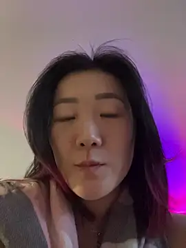 AikoYamada online show from October 2025 05:42:01 AM