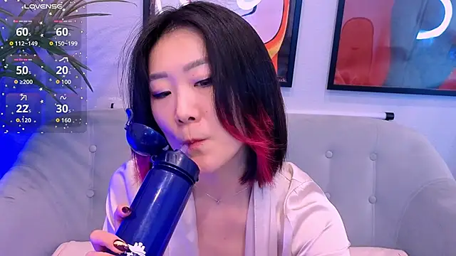 AikoYamada online show from October 2025 09:43:01 AM