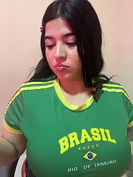 Vliacoooper2 online show from April 2026 07:29:02 PM