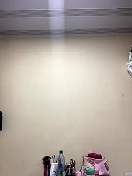 Snapshot of Vliacoooper2 chatting on November 2025 12:59:03 PM Vliacoooper2 online show from November 2025 12:59:03 PM