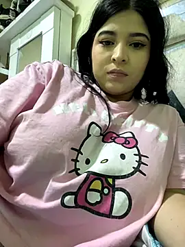 Snapshot of Vliacoooper2 chatting on December 2025 09:15:01 AM Vliacoooper2 online show from December 2025 09:15:01 AM