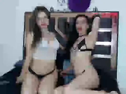 Dark Moon 21 online show from October 2025 03:20:01 PM