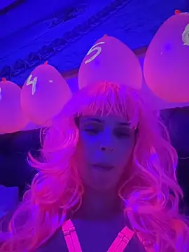 Lady LauraRose online show from January 2026 01:01:01 AM