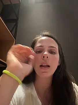 Lady LauraRose online show from February 2026 02:18:02 AM