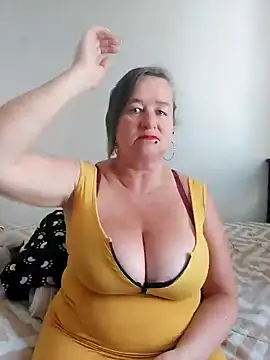 Miss-tetas online show from October 2025 04:28:01 PM