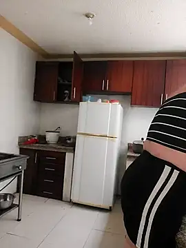 Snapshot of Miss-tetas chatting on September 2025 04:50:01 PM Miss-tetas online show from September 2025 04:50:01 PM