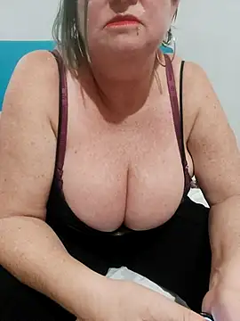 Miss-tetas online show from November 2025 12:48:02 AM