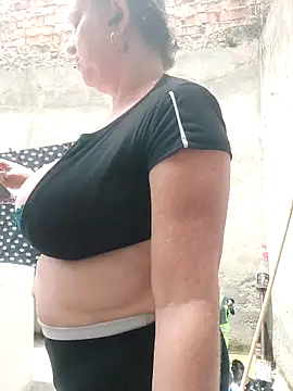 Miss-tetas online show from October 2025 04:50:02 PM