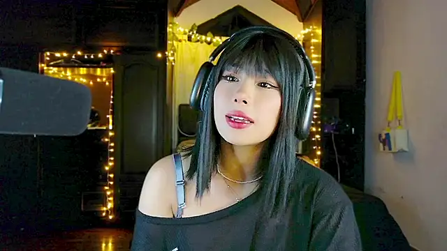 Shisuku Sophi online show from February 2026 05:29:02 AM