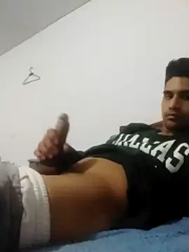 Camachito332 online show from April 2026 11:09:02 PM
