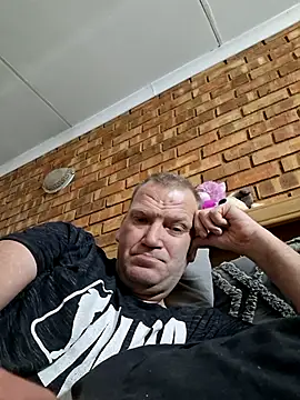 Snapshot of wallacelegend chatting on September 2025 05:35:01 AM wallacelegend online show from September 2025 05:35:01 AM