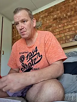 Snapshot of wallacelegend chatting on November 2025 07:12:02 AM wallacelegend online show from November 2025 07:12:02 AM