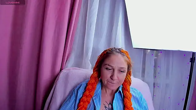 Gerald and Kristy online show from November 2025 10:29:01 AM