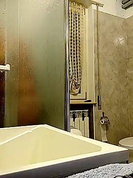 Snapshot of Io125 chatting on December 2025 07:09:02 AM Io125 online show from December 2025 07:09:02 AM