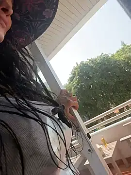 Ofcourseoneday online show from April 2026 07:36:02 AM